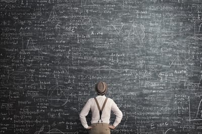 イギリスのAIと専門家による数学学習支援アプリ